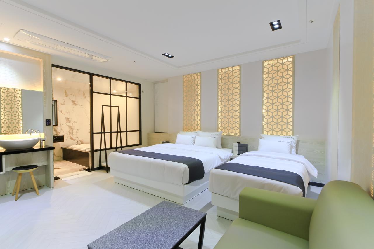 City Hotel G&G Busan Buitenkant foto