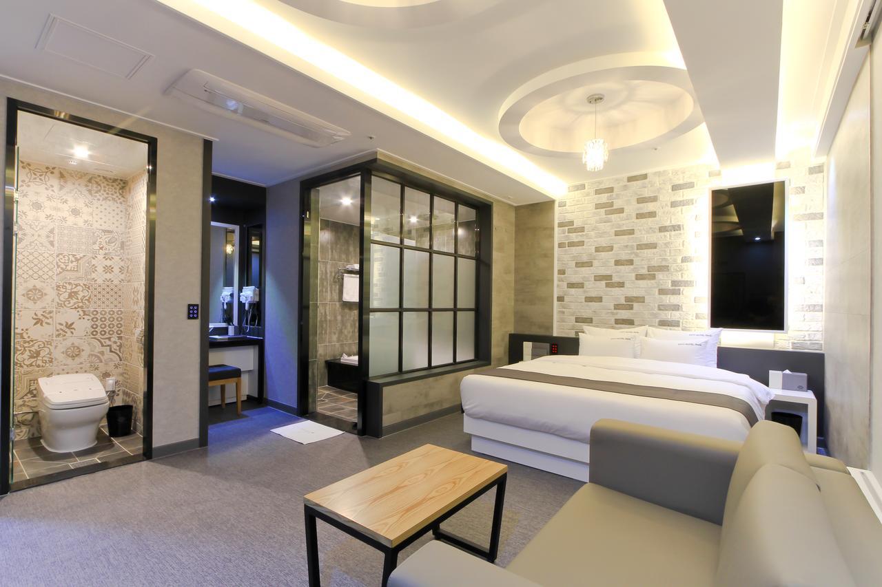 City Hotel G&G Busan Buitenkant foto