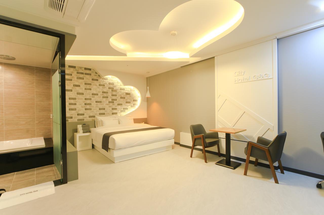 City Hotel G&G Busan Buitenkant foto